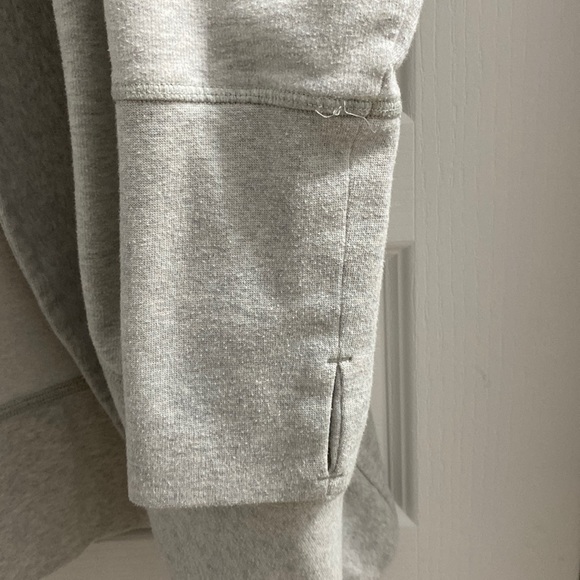 Eddie Bauer Cardigan - Picture 3 of 7